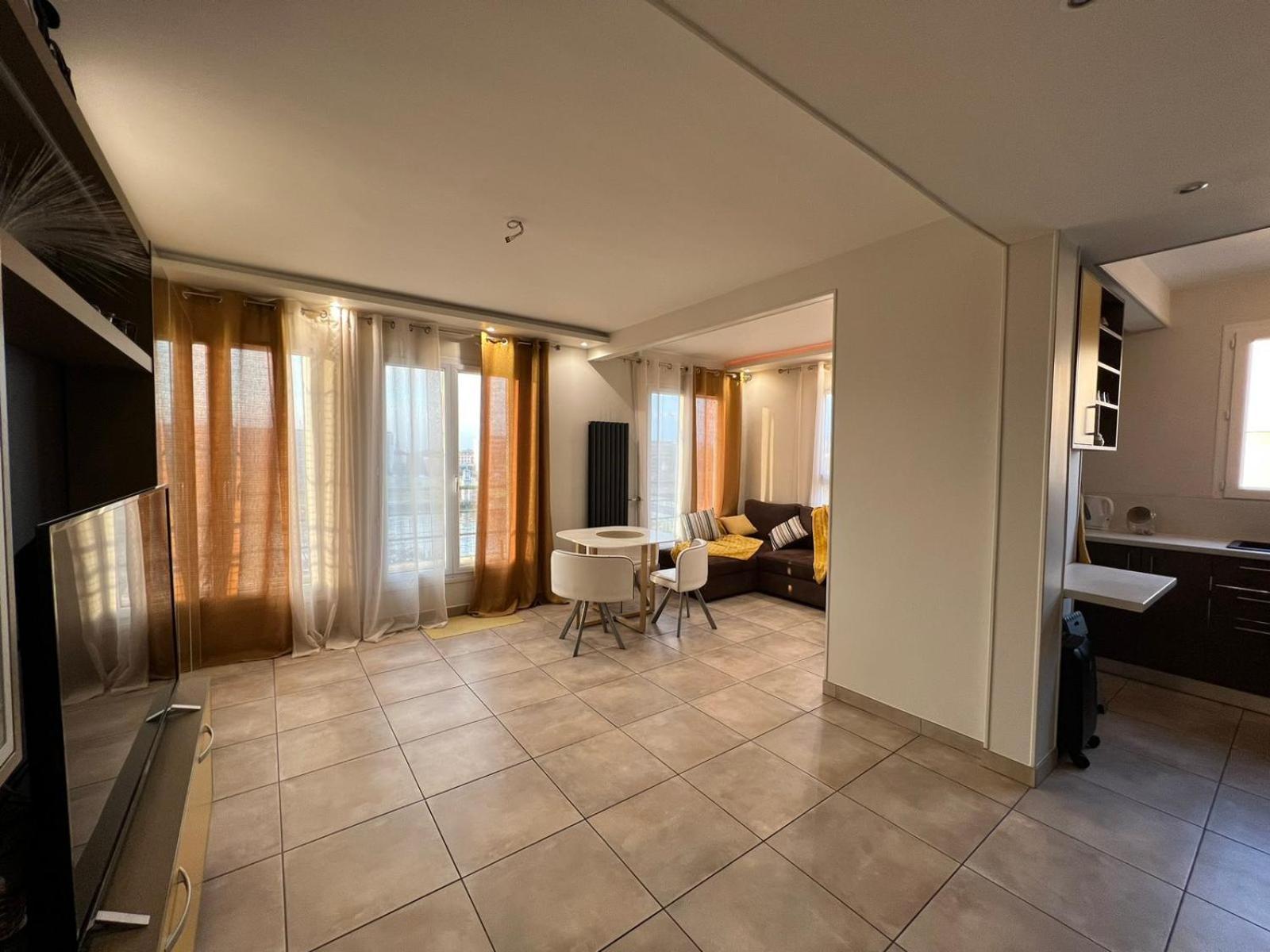Apartament Chez Nata Rouen Zewnętrze zdjęcie